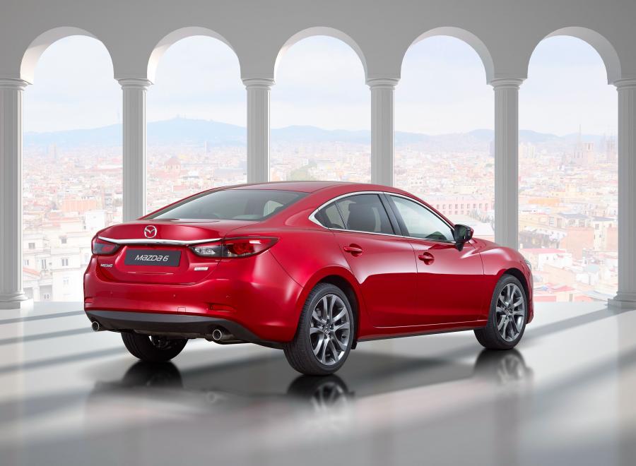  Mazda6 Sedan 2015 года  (фото 2 из 39)
